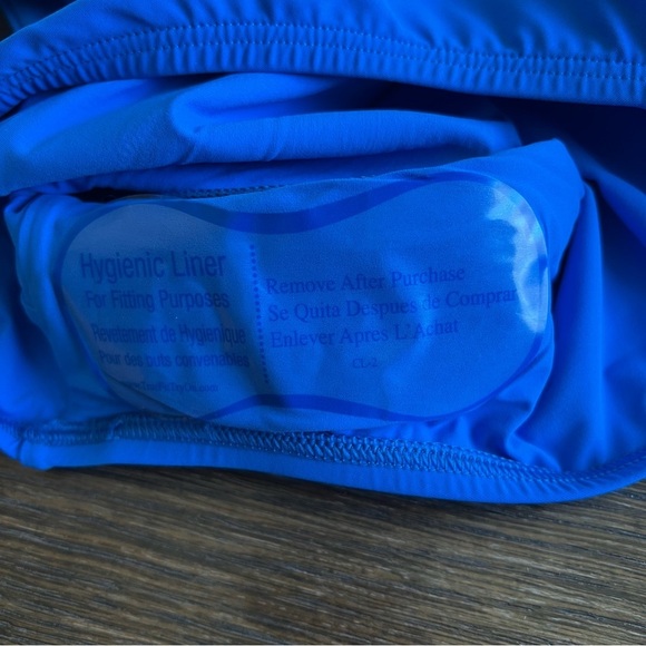 SkinnyDippers by Miraclesuit one piece Swimsuit
Jelly Beans Cinch Ruffle S, NWT - Picture 12 of 14